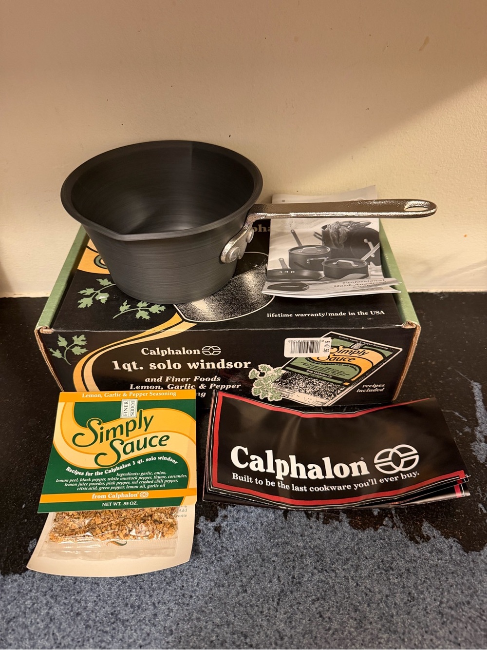 Vintage Calphalon 1-quart windsor saucepan NEW